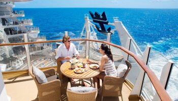 1548637418.3717_c484_Royal Caribbean International Oasis of the seas accommodation Aquatheatre suite balcony.jpg
